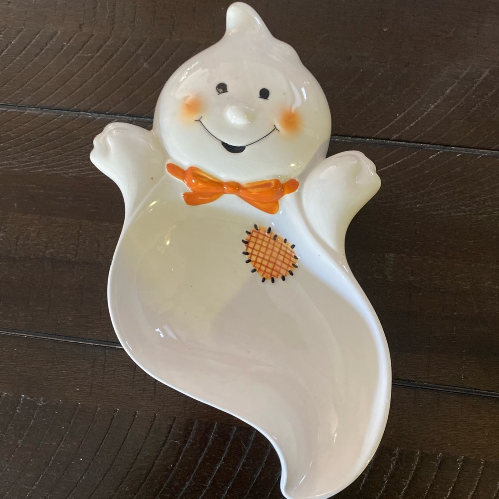 Hallmark Ghost wall plaques
